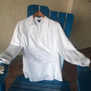 Talbot’s Blouse in Size 16 ❤️